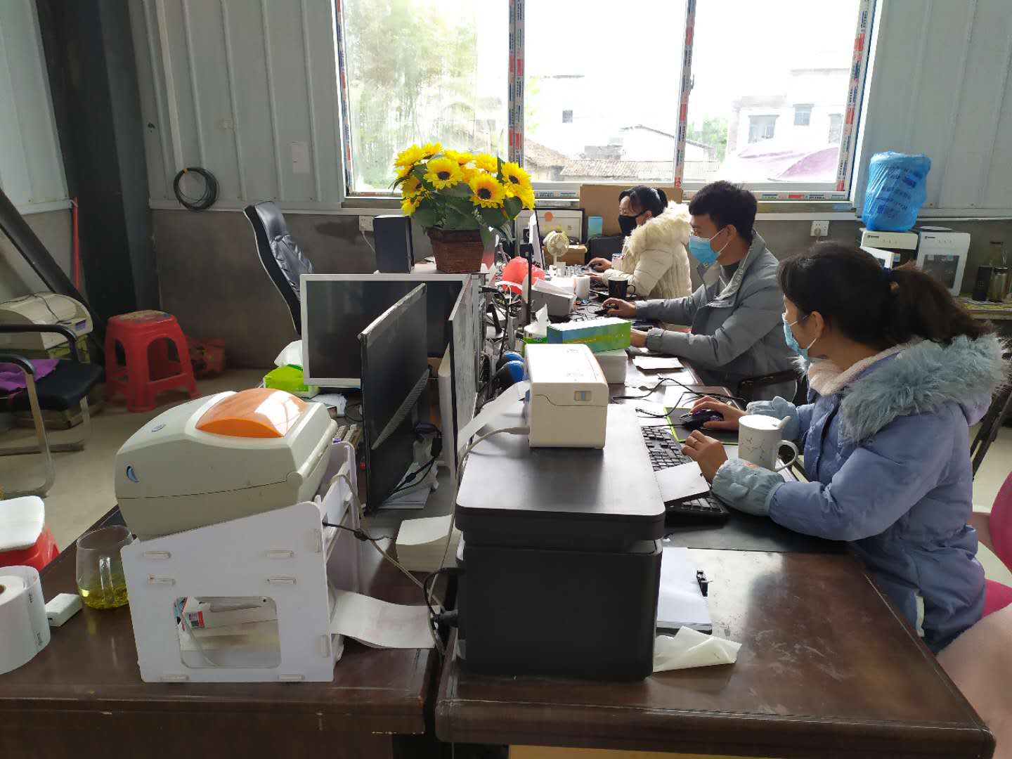 通城關刀 扶貧微工廠 致富巨能量 互聯網銷售